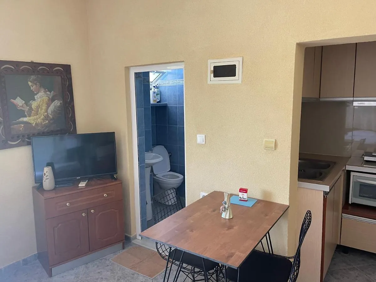 Elias Guest House Sarande Albania